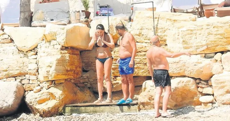 Denizde değil duşta serinledi