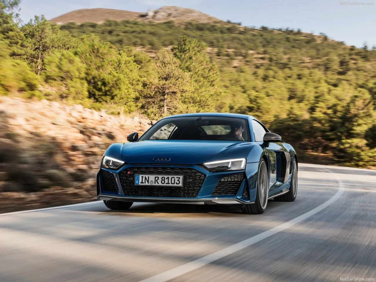 2019 Audi R8 Coupe ve Audi R8 Spyder tanıtıldı! 