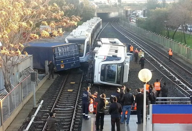 İzmir metrosunda kaza