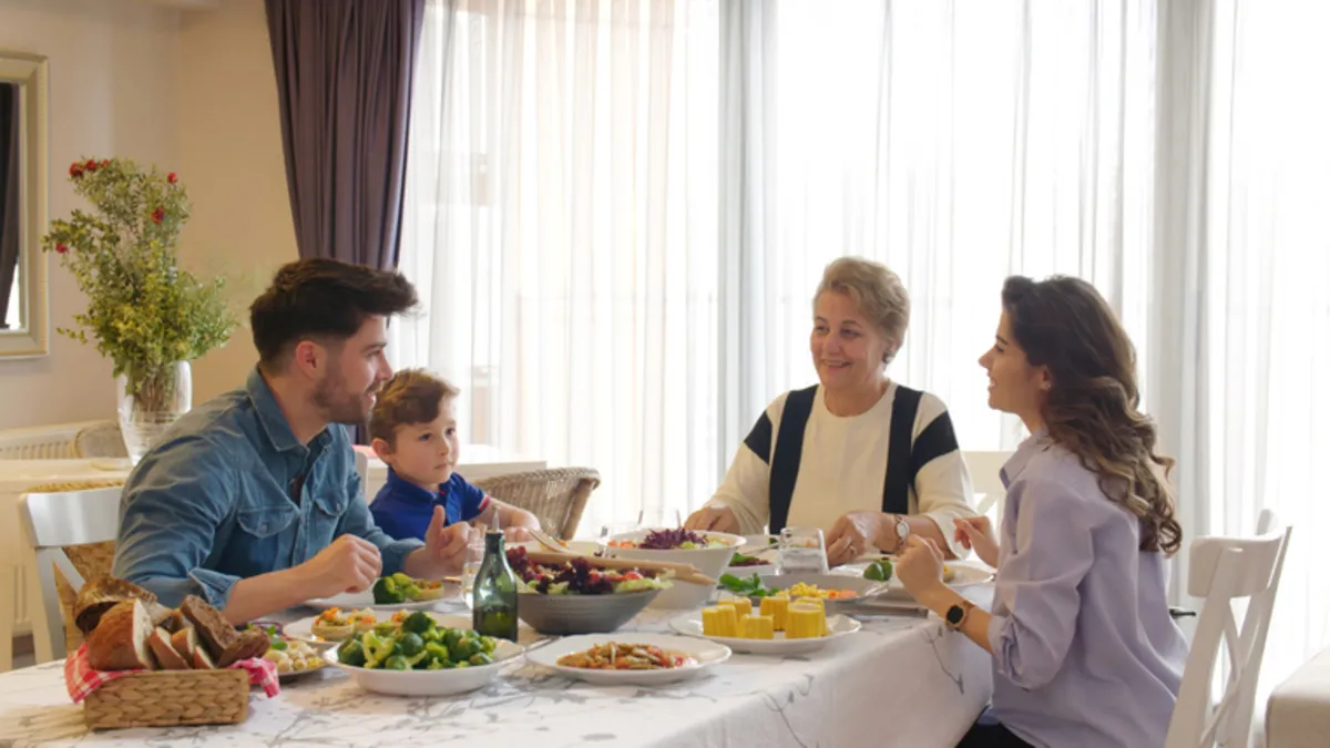 Tellice köftesinden mercimek bata! Sivas’ın damak çatlatan iftar menüsü hazır… Tellice köftesinden mercimek bata! Sivas’ın damak çatlatan iftar menüsü hazır…