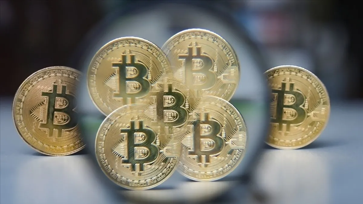 Bitcoin spot ETF'lerinden 438 milyon dolarlık çıkış oldu Bitcoin spot ETF'lerinden 438 milyon dolarlık çıkış oldu