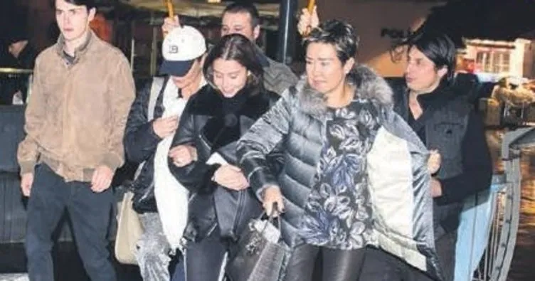 Catherine Zeta-Jones hamam kapattı