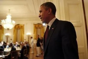 Obama'dan başörtüsü mücadelesi veren kıza övgü