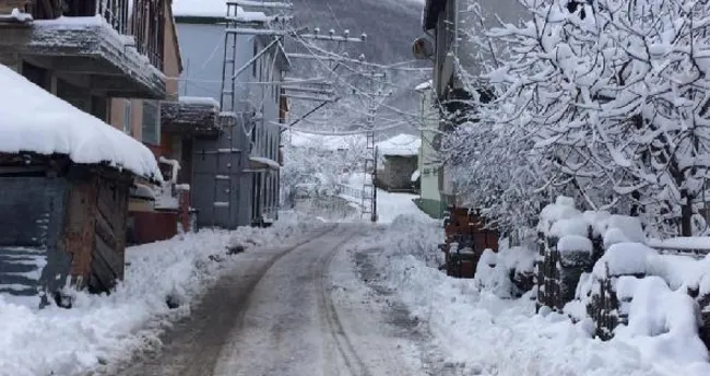 Son dakika: Zonguldak'ta eğitime bir gün ara verildi Son dakika: Zonguldak'ta eğitime bir gün ara verildi