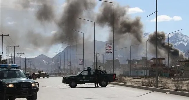 Afganistan'da Taliban güçlerine ait araca bombalı saldırı düzenlendi