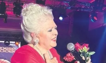 5 yıl sonra sahnelerde