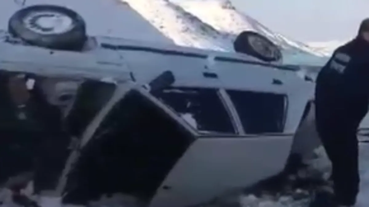 Mardin’de otomobil şarampole devrildi: 4 kişi yaralandı! Mardin’de otomobil şarampole devrildi: 4 kişi yaralandı!