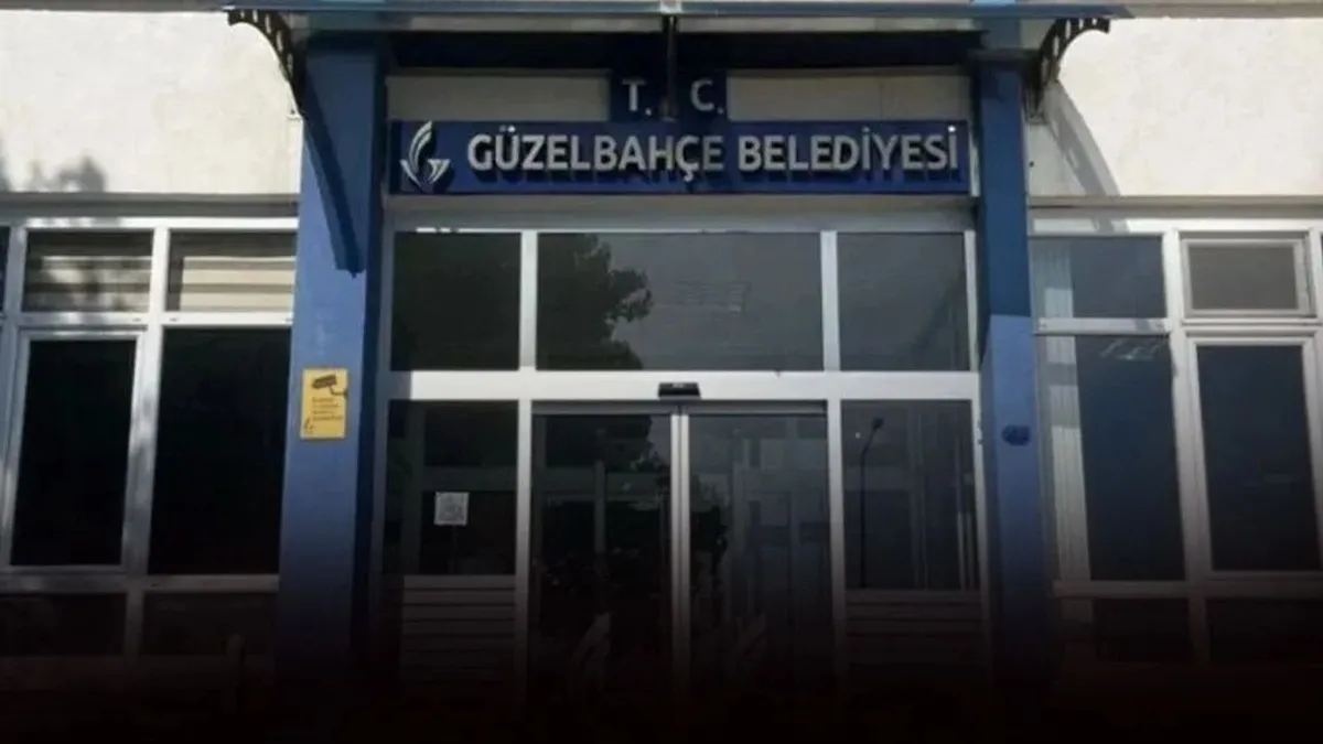 Güzelbahçe Belediye Binası
