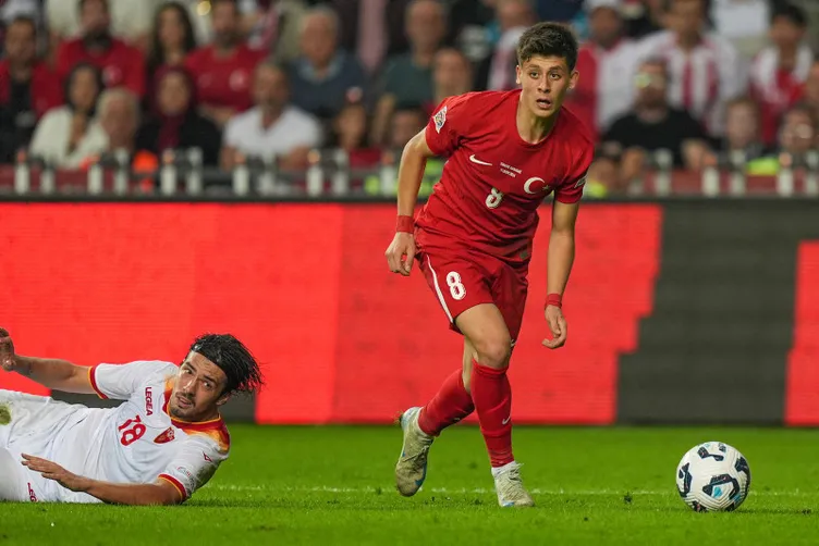 SON DAKİKA HABERLERİ: Karadağ maçı sonrası Vincenzo Montella’ya flaş sözler! Bir gün başına iş açacak…