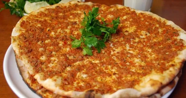 Ev Yapimi Lahmacun Nasil Yapilir Ev Yapimi Lahmacun Tarifi Et Yemekleri Haberleri