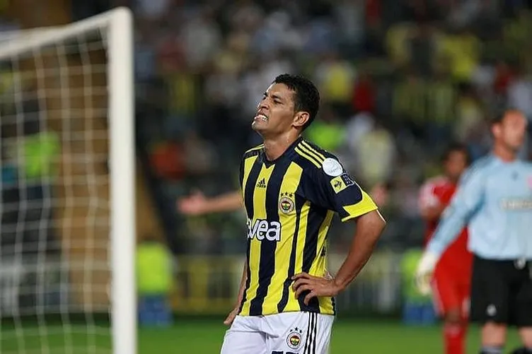 Fenerbahçeli taraftarlardan Andre Santos’a tepki!