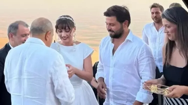Altınları çok konuşulmuştu! Sevda Erginci nişanından yeni kareler paylaştı: Güzelliği görenleri hayran bıraktı...