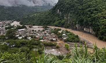 Meksika’da ‘son yılların en büyük sel felaketi’: 42 ölü