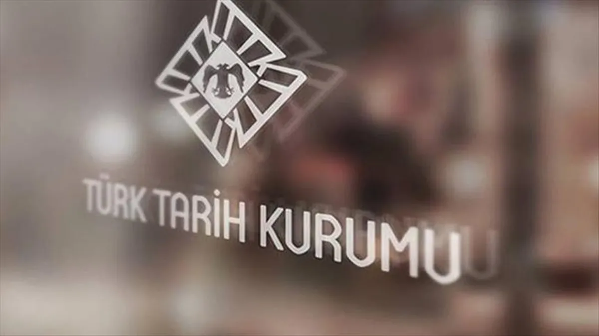 Türk Tarih Kurumu 50 bin kitabı dijitale taşıdı Türk Tarih Kurumu 50 bin kitabı dijitale taşıdı