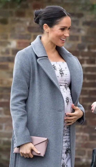 Kraliyet gelini Meghan Markle bir kuralı daha çiÄnedi! Kraliçe bu duruma çok kızacak