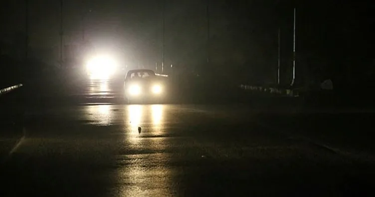 Pakistan’da birçok şehirde elektrik kesintisi yaşanıyor