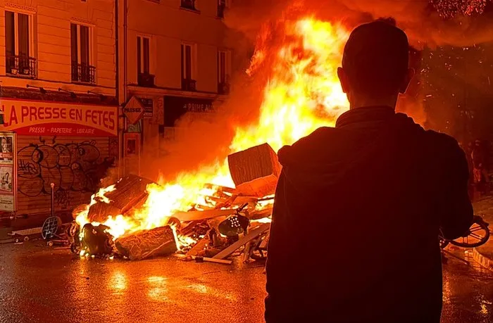 Fransa’da protestolarda tansiyon yükseldi: 675 kişi gözaltına alındı