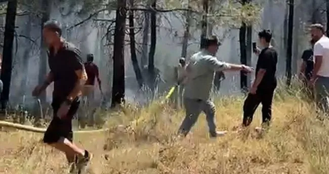 Aydos Ormanı’nda çıkan yangına havadan karadan müdahale