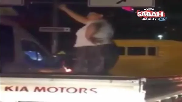 İstanbul'da kamyonet kasasında göbek atan kadının ölümden döndüğü anlar kamerada