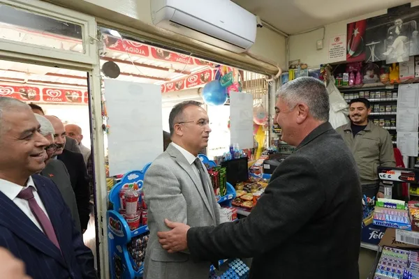 bakkal-kart-sevildi-sevindirdi-320-bakkalda-40-milyon-liralik-alisveris-1772606810189.jpg