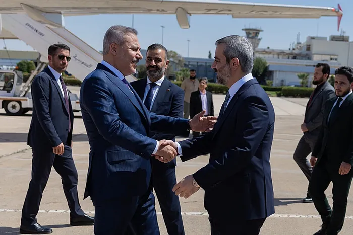 1789300840407.jpg Bakan Fidan Suriye'nin başkenti Şam'a geldi