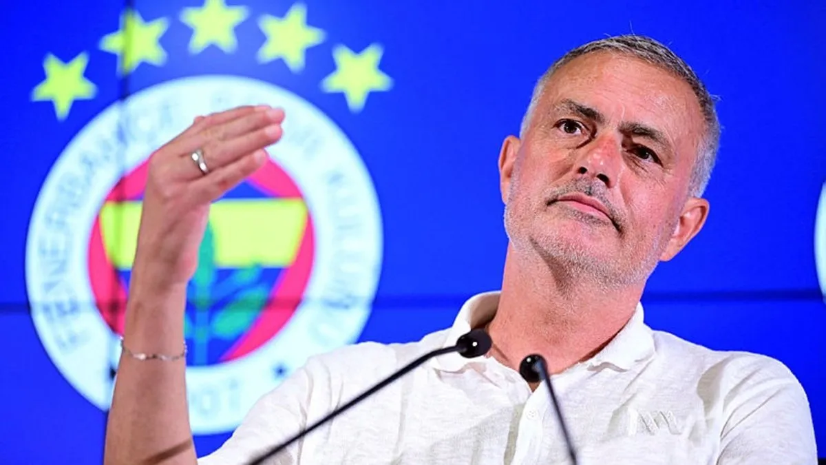 SON DAKİKA FENERBAHÇE HABERİ: Fenerbahçe'de orta saha mesaisi sürüyor! Hedefte iki isim var