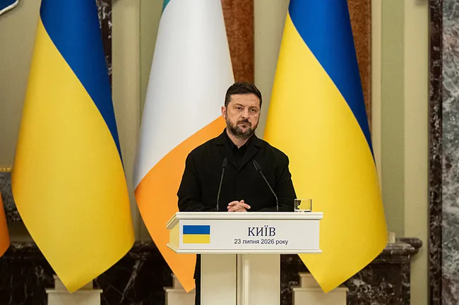 zelenskiy-acikladi-rusyanin-hava-saldirilarinda-4-kisi-hayatini-kaybetti-1786720103470.jpeg Zelenskiy açıkladı! Rusya'nın hava saldırılarında 4 kişi hayatını kaybetti