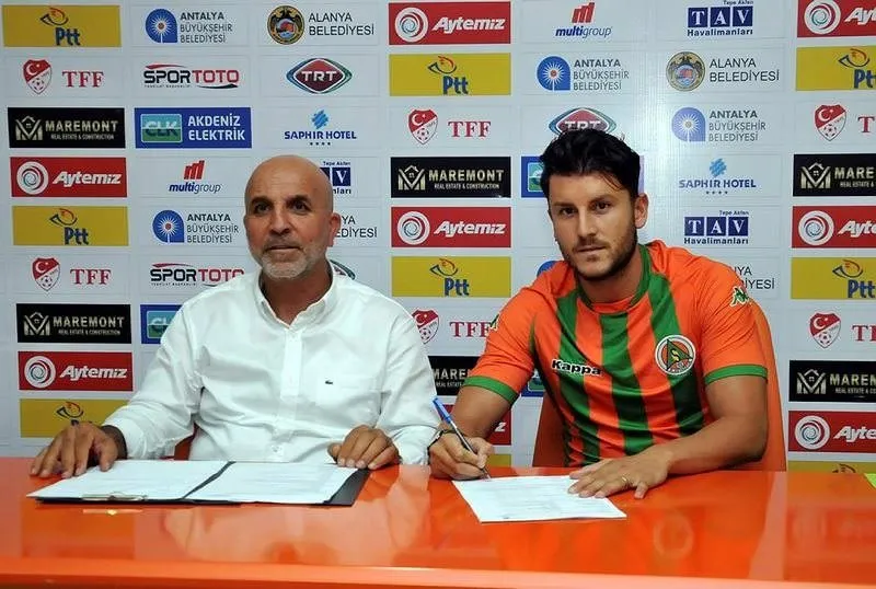 Trabzonspor Sefa Yilmaz Dan Kiralik Bedeli Almayacak Spor Haberleri