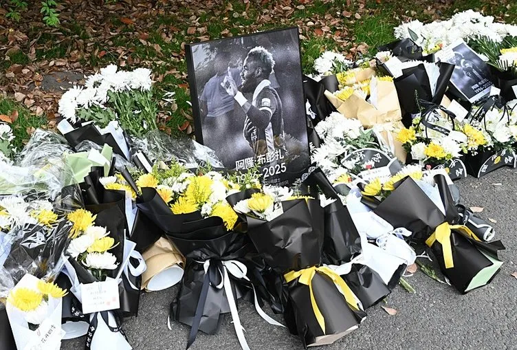 Çin polisi duyurdu! Aaron Boupendza cinayete kurban mı gitti? Sır ölümün perde arkası...