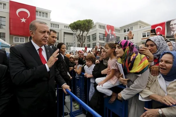 Minik öğrenci Erdoğan'ı güldürdü