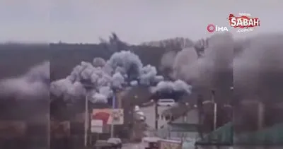 Rus ordusunun Kiev’e girişini önlenmek için köprüler yıkılıyor | Video