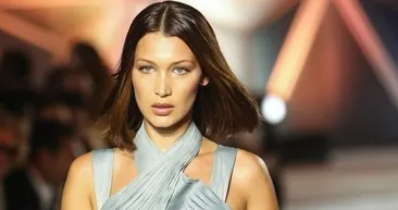 Bella Hadid merdivenden yuvarlandı