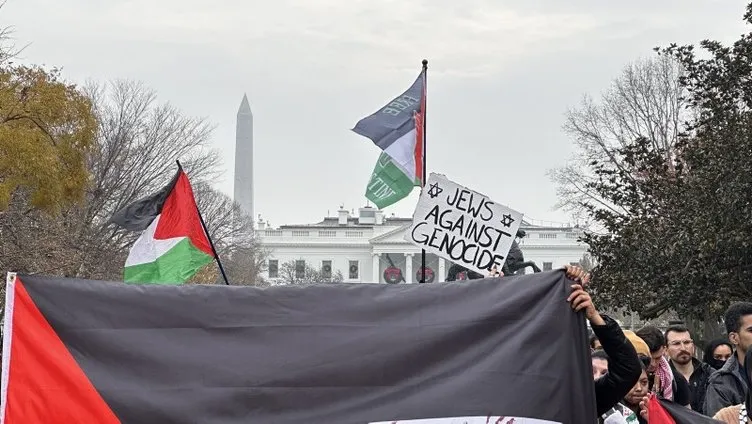 Dünya Gazze için ayakta! Beyaz Saray önünde ’Ölüm’ protestosu....