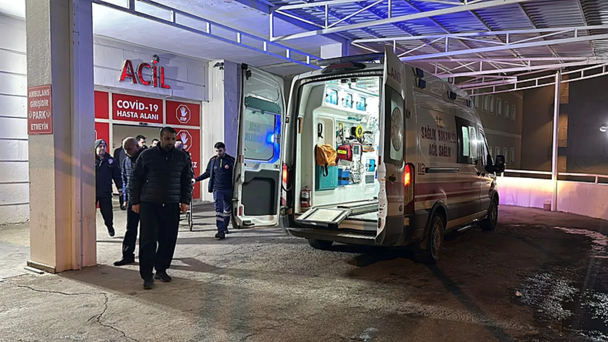 Şanlıurfa’da otomobil sulama kanalına uçtu Şanlıurfa’da otomobil sulama kanalına uçtu