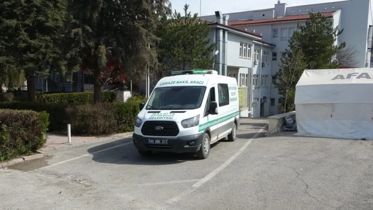 Malatya’da elektrik akımına kapılan şahıs hayatını kaybetti Malatya’da elektrik akımına kapılan şahıs hayatını kaybetti