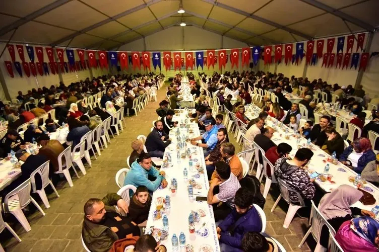 İftar çadırı kurulacak mı 2022? İstanbul iftar çadırları nerede? Ramazan ayına sayılı günler!