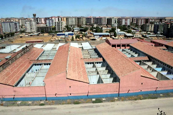 baskan-erdogandan-tarihi-karar-turkiyenin-utanci-muzeye-donusuyor-1665978472320.jpg