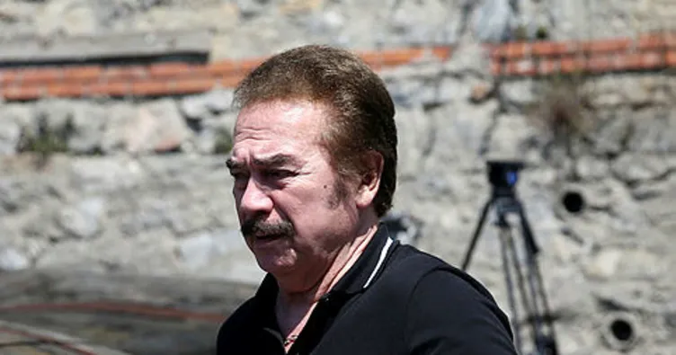 Orhan Gencebay’dan taziye ziyareti