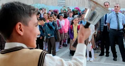 MEB TATİL TAKVİMİ 2025-2026: 15 tatil sömestr ne zaman başlıyor ve bitiyor, hangi tarihlerde?