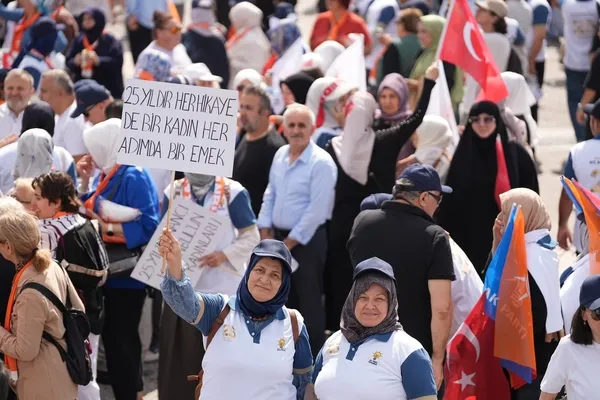 ak-parti-istanbul-teskilatindan-ankaraya-15-bin-kisilik-cikarma-1786711383374.jpeg