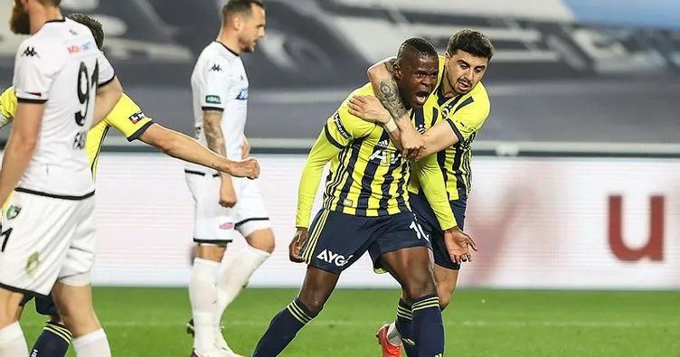Emre Belözoğlu ilk maçında kazandı! Fenerbahçe altın değerinde 3 puan aldı!