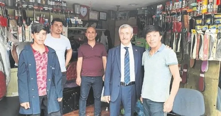 Başkan Tahmazoğlu esnafı ziyaret etti