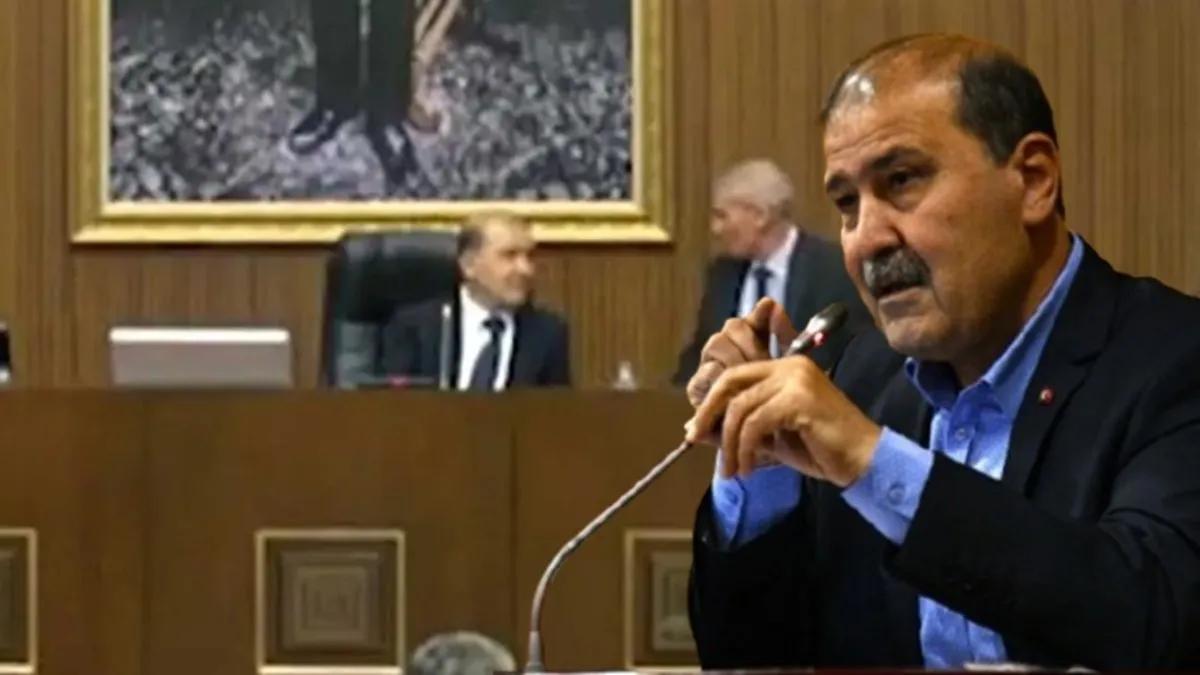 CHP’li Ertan Işık’tan ABB Meclisi’nde partililerine küfür: Umurumda değiller CHP’li Ertan Işık’tan ABB Meclisi’nde partililerine küfür: Umurumda değiller