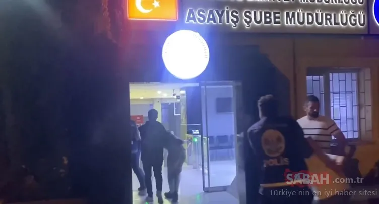 Polislere aldırış etmeden iş yerini kurşunlamışlardı: O magandalar yakalandı! Suç makinası çıktılar...