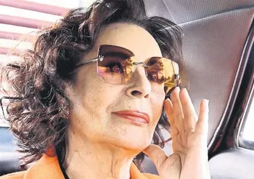 Sivas’ta 50 yıllık sahneyi canlandırdı