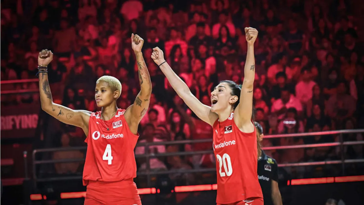 Filenin Sultanları Liderlik Mücadelesinde! Türkiye - Kanada Voleybol Maçı Ne Zaman, Hangi Kanalda?