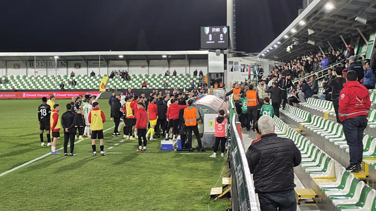 Bacuna’ya ırkçılık iddiası emniyette son buldu Bacuna’ya ırkçılık iddiası emniyette son buldu