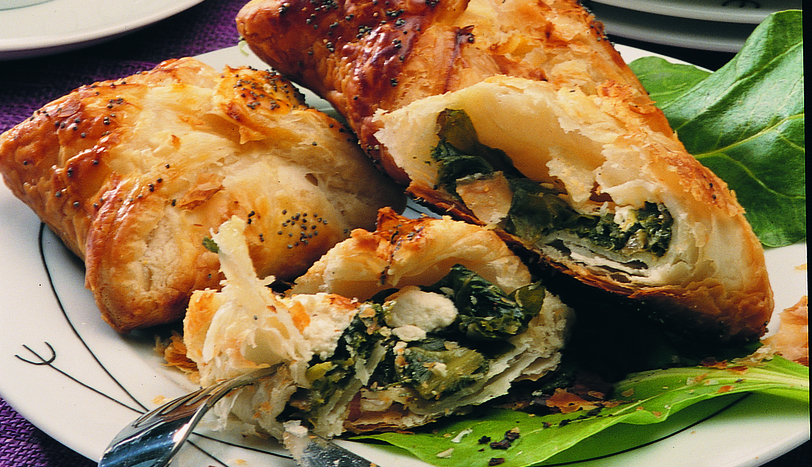 Pazılı Börek Tarifi BöreklerÇörekler ve Poğaçalar Sofra