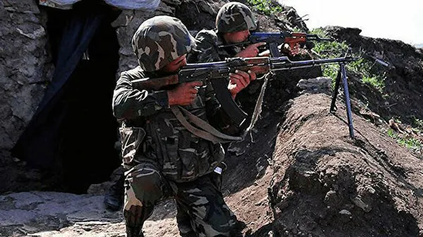 Ermenistan’dan yeni provokasyon! Azerbaycan askerlerine saldırdılar 3 ermenistandan yeni provokasyon azerbaycan askerlerine saldirdilar 1628158493049