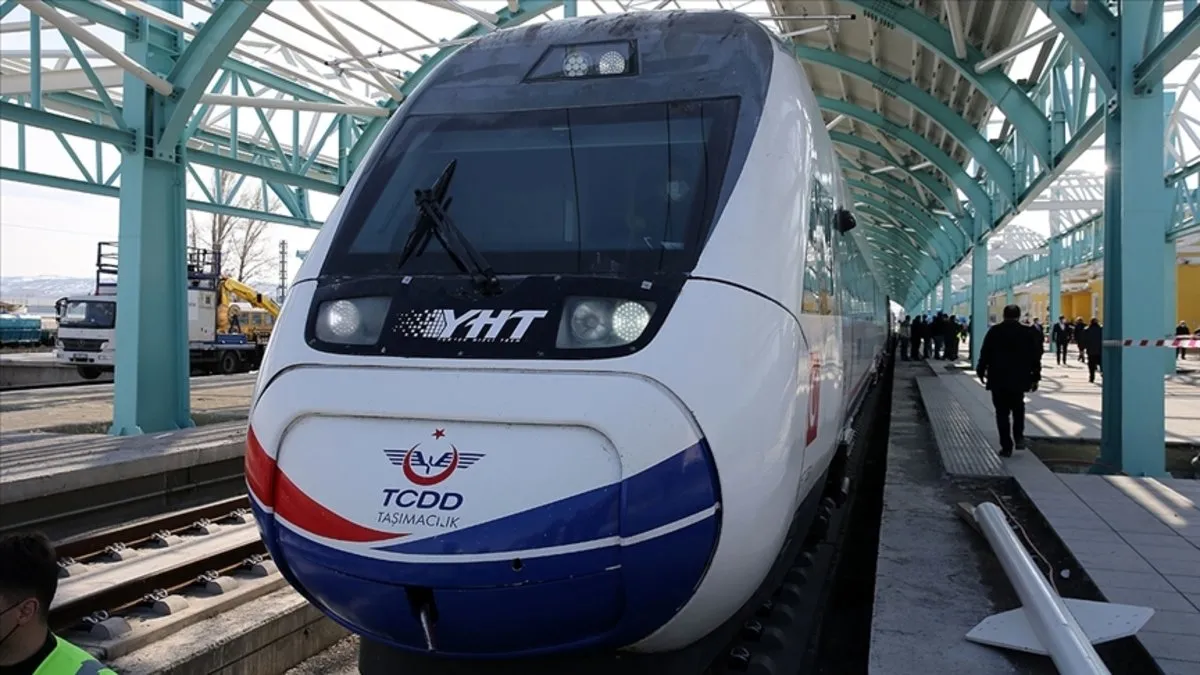 Ankara-Sivas YHT Hattı'nda yolcu sayısı 1,7 milyona yaklaştı